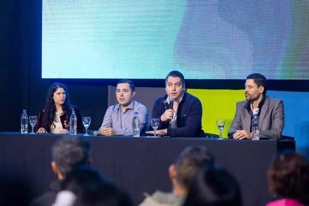 WhatsApp Image 2025-09-14 at 00.47.43